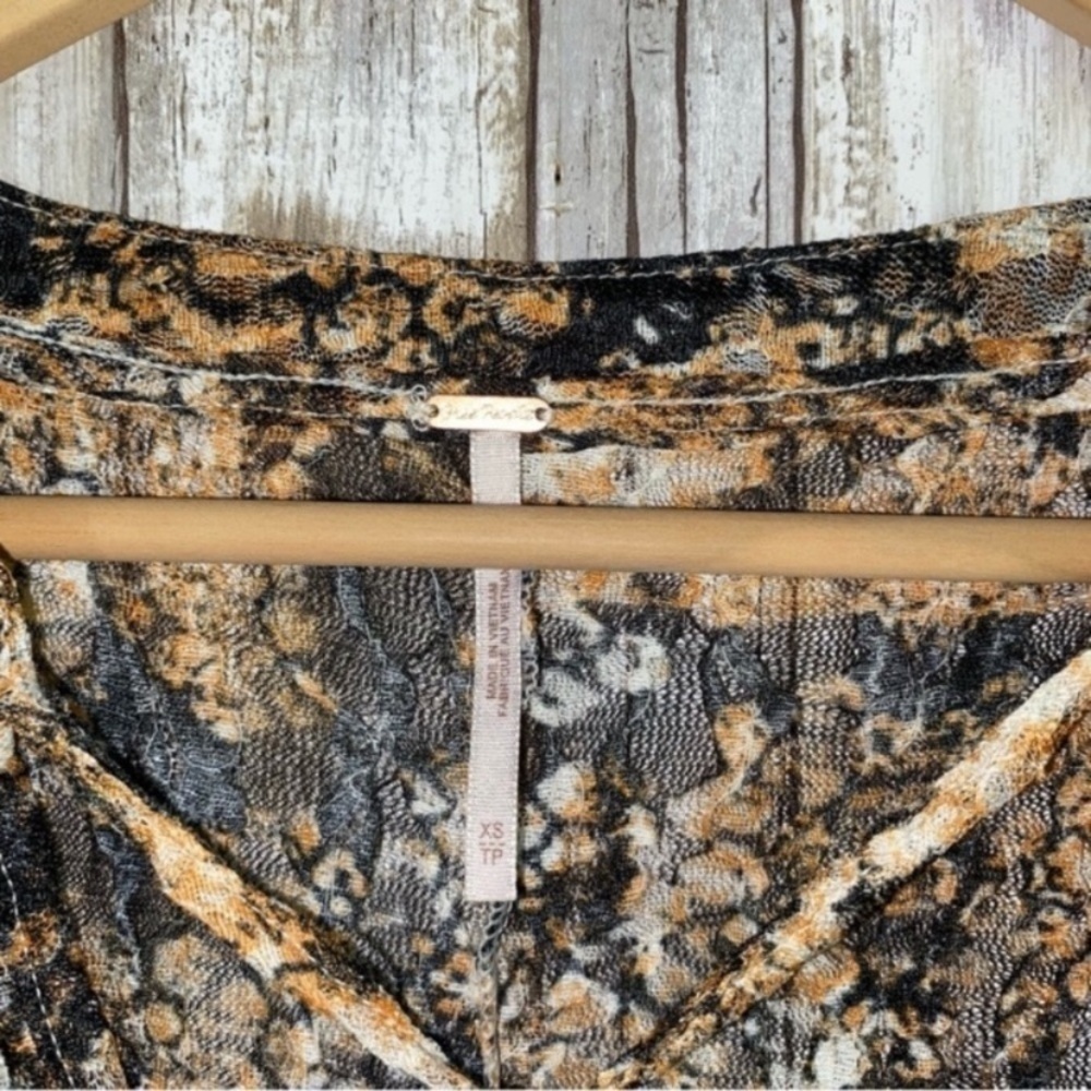 Free People Out For The Night Snake Print Sheer Blouse Oversized Boho Revolve XS - Picture 5 of 13
